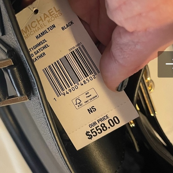 NWT Items
MICHAEL KORS HAMILTON BLACK LEATHER MEDIUM SATCHEL HANDBAG - Picture 5 of 6